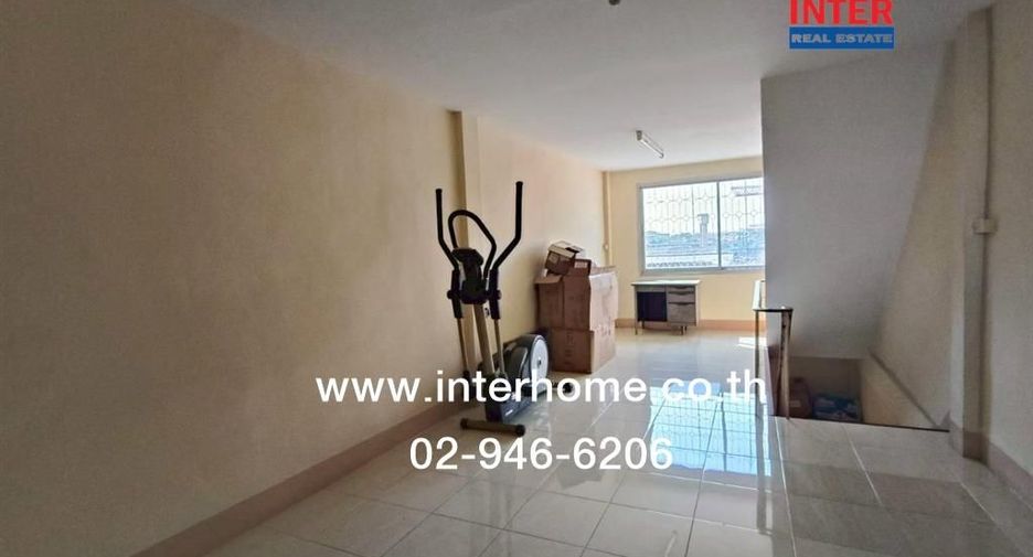 Local comercial en venta de 2 habitaciones en Chom Thong, Bangkok