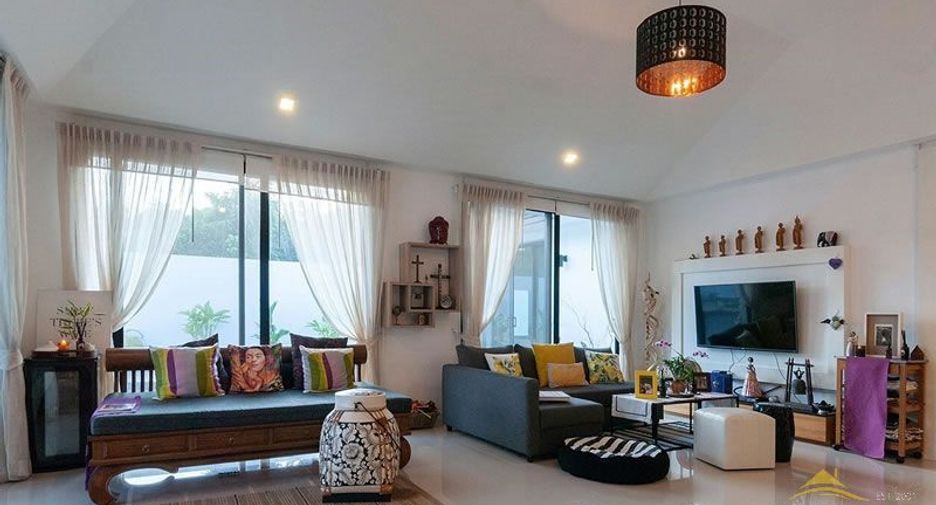 For rent そして for sale 3 ベッドルーム house in Bang Lamung, Chonburi