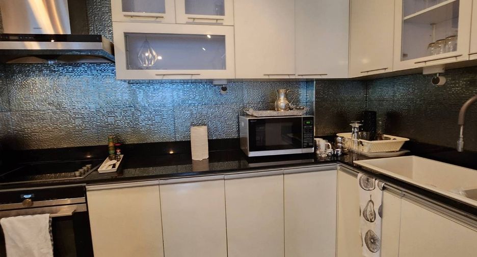For rent そして for sale 3 ベッドルーム house in Bang Lamung, Chonburi