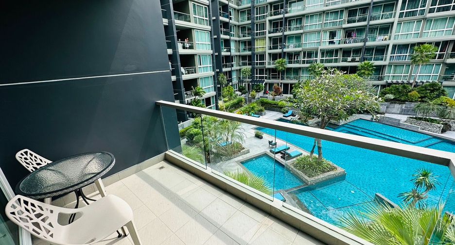 For rent 2 bedrooms condo in Bang Lamung, Chonburi