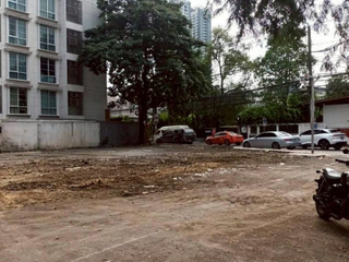出租 土地 在 Watthana, 曼谷
