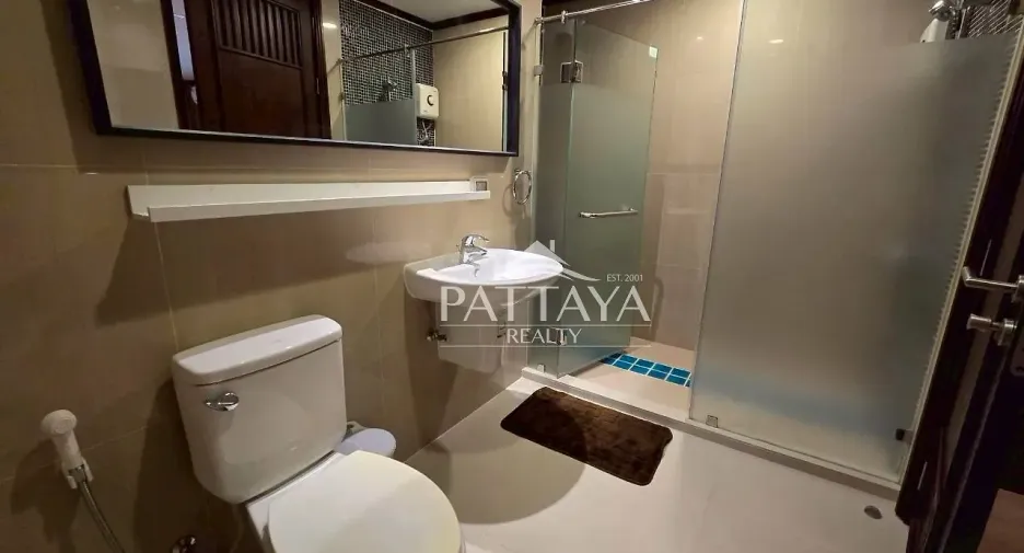 For rent 2 bedrooms apartment in Bang Lamung, Chonburi