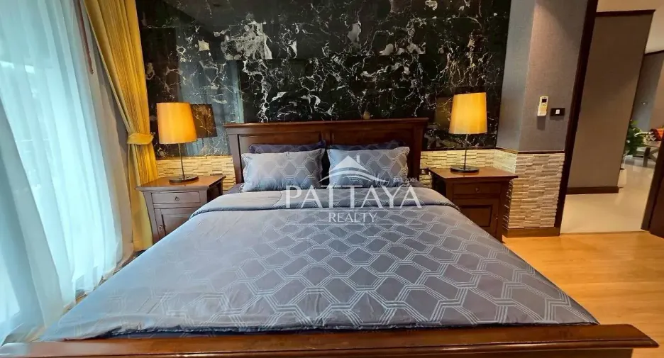 For rent 2 bedrooms apartment in Bang Lamung, Chonburi