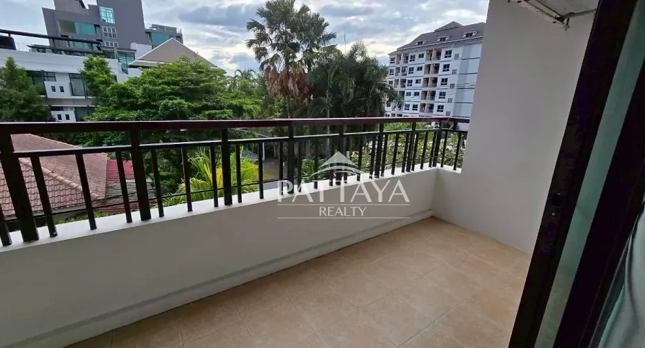 For rent 2 bedrooms apartment in Bang Lamung, Chonburi