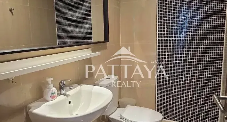 For rent 2 bedrooms apartment in Bang Lamung, Chonburi