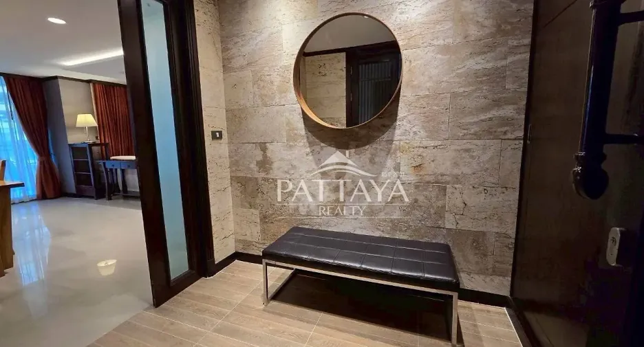 For rent 2 bedrooms apartment in Bang Lamung, Chonburi