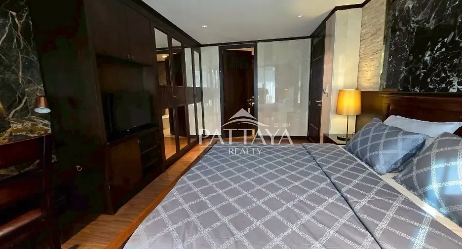 For rent 2 bedrooms apartment in Bang Lamung, Chonburi