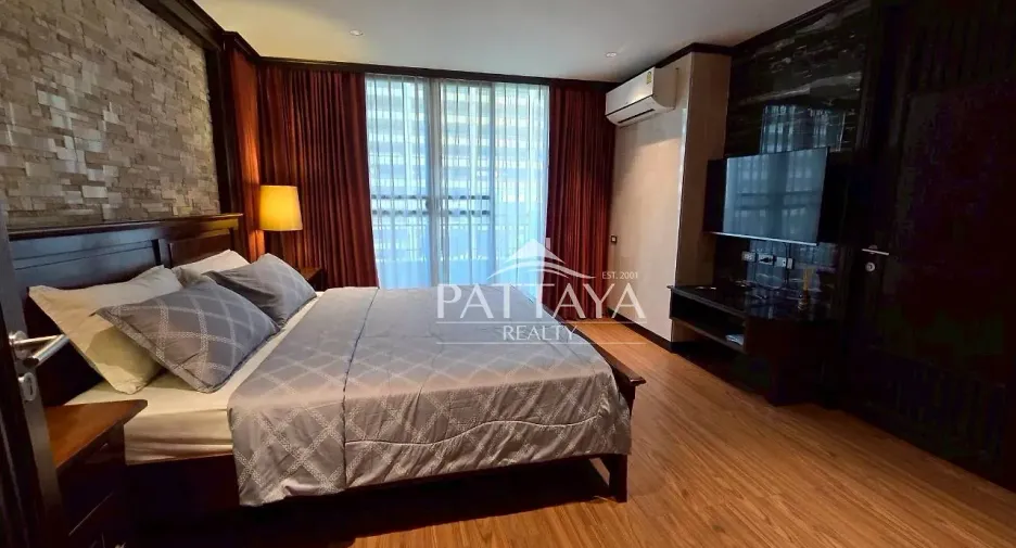 For rent 2 bedrooms apartment in Bang Lamung, Chonburi