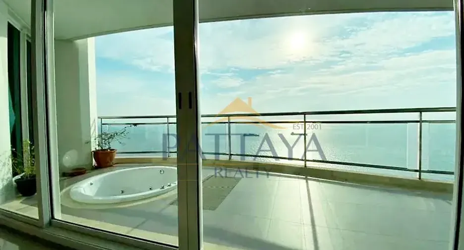 Wohnung zum Kauf mit 3 Zimmer in Bang Lamung, Chonburi