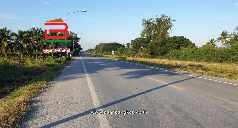 Casa en venta de 3 habitaciones en U Thong, Suphan Buri