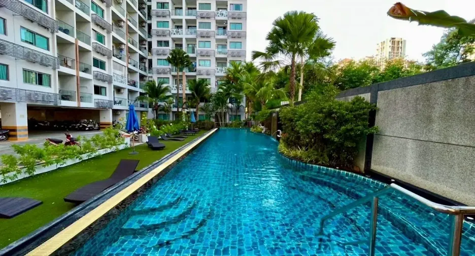 À louer et à vendre 1 chambre condo à Bang Lamung, Chonburi