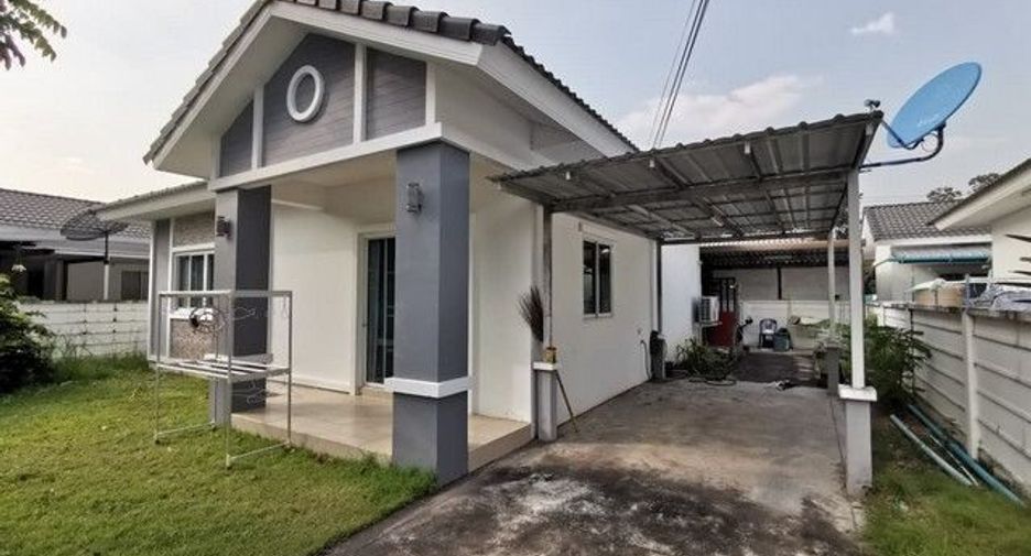 For sale 2 bedrooms house in Mueang Amnat Charoen, Amnat Charoen