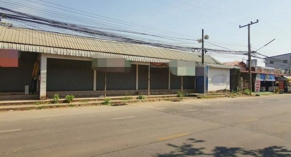 For sale 1 bed retail Space in Sanom, Surin