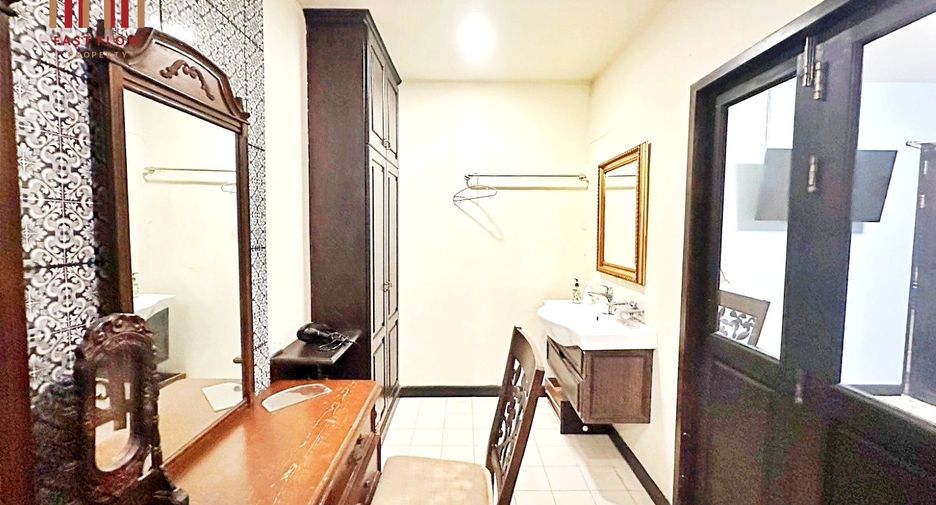 For sale 5 ベッドルーム house in Phra Pradaeng, Samut Prakan