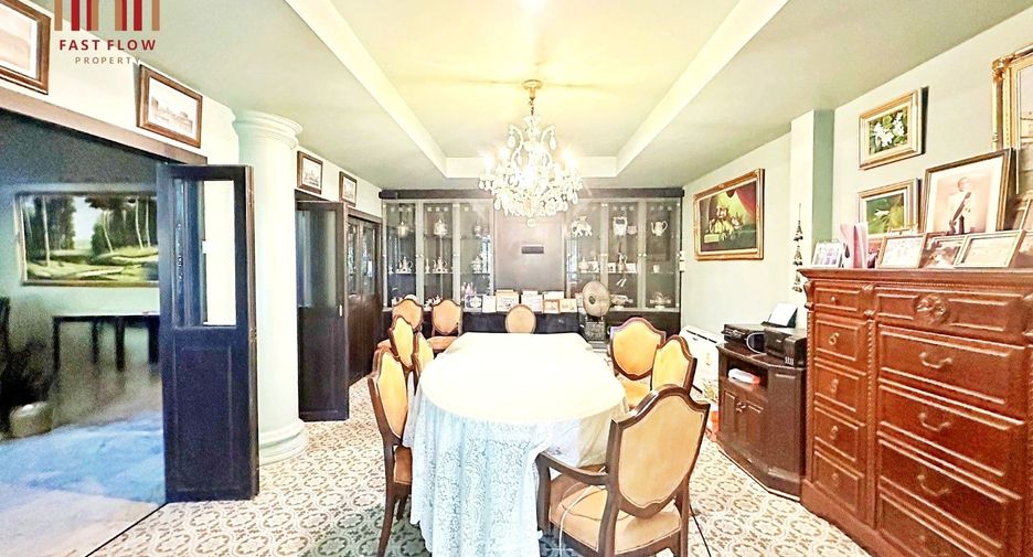 For sale 5 ベッドルーム house in Phra Pradaeng, Samut Prakan
