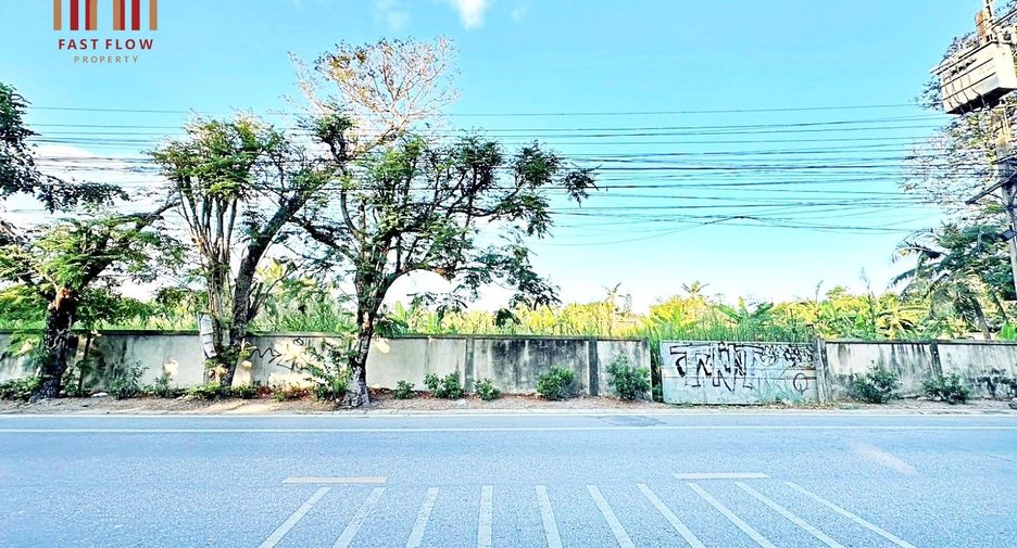 For sale 5 ベッドルーム house in Phra Pradaeng, Samut Prakan