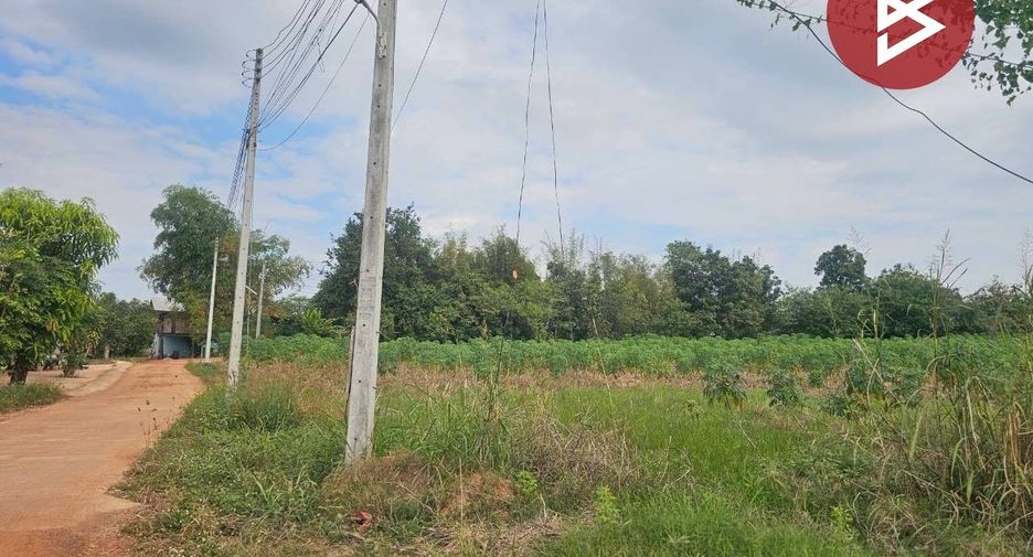 Terreno en venta en Khanu Woralaksaburi, Kamphaeng Phet