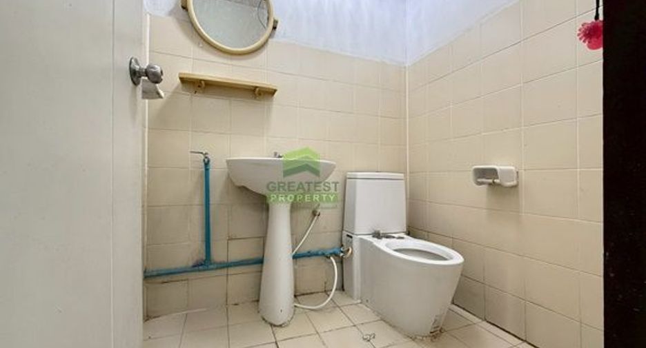 Reihenhaus zur Miete und zum Kauf mit 3 Zimmer in Thanyaburi, Pathum Thani