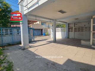 Casa en venta de 5 habitaciones en Bang Khun Thian, Bangkok