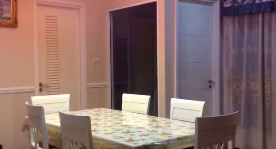 For rent and for sale 2 bedrooms condo in Sathon, Bangkok