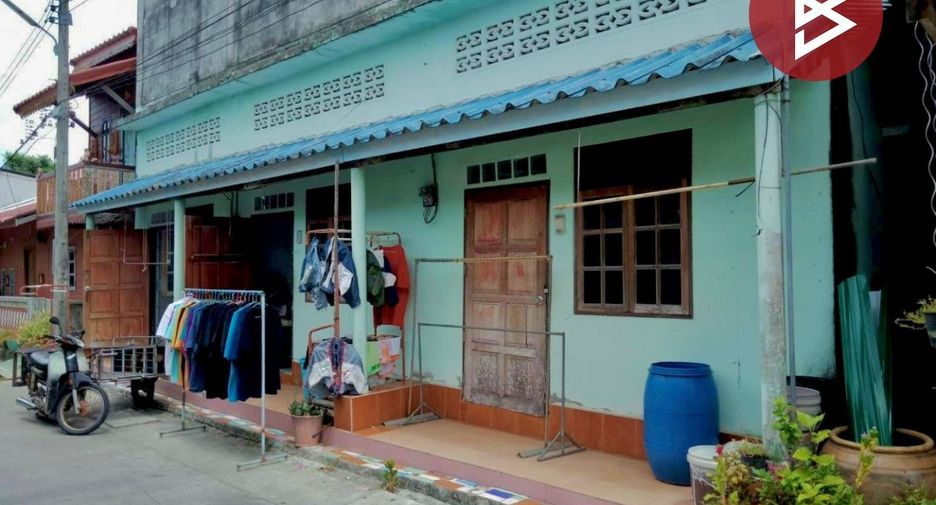 For sale 3 bedrooms retail Space in Pak Phanang, Nakhon Si Thammarat