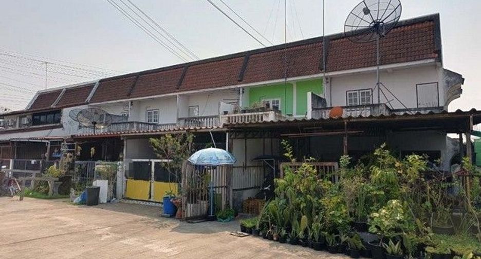 For sale 1 bed townhouse in Nong Han, Udon Thani