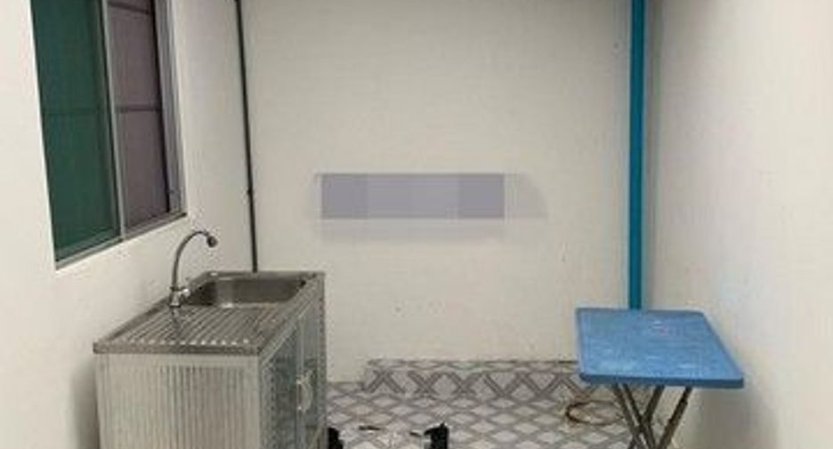 Reihenhaus zur Miete mit 3 Zimmer in Thanyaburi, Pathum Thani