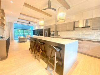 Reihenhaus zur Miete mit 4 Zimmer in Watthana, Bangkok