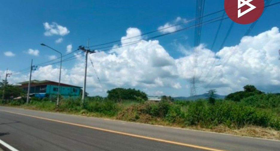 For rent and for sale land in Mueang Uttaradit, Uttaradit