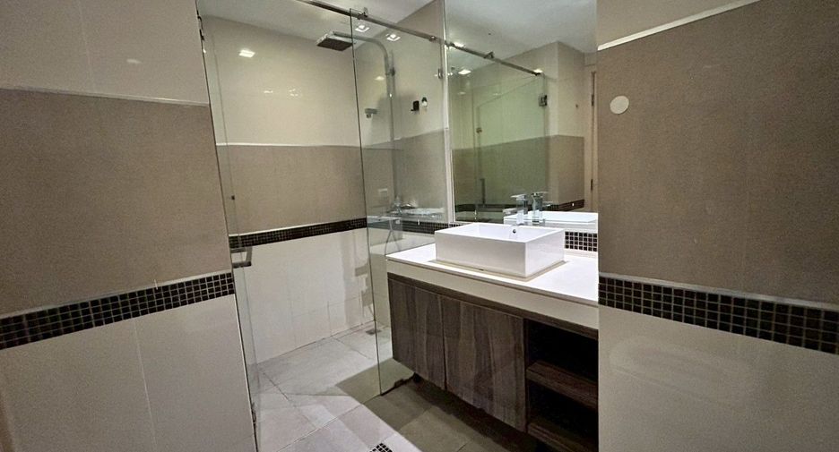 For rent スタジオ condo in Bang Lamung, Chonburi