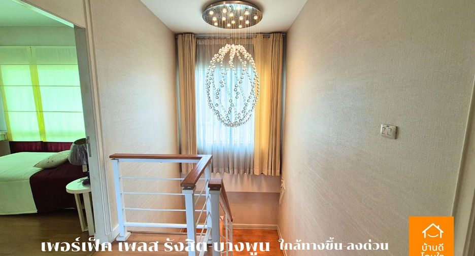 For sale 3 bedrooms house in Mueang Pathum Thani, Pathum Thani