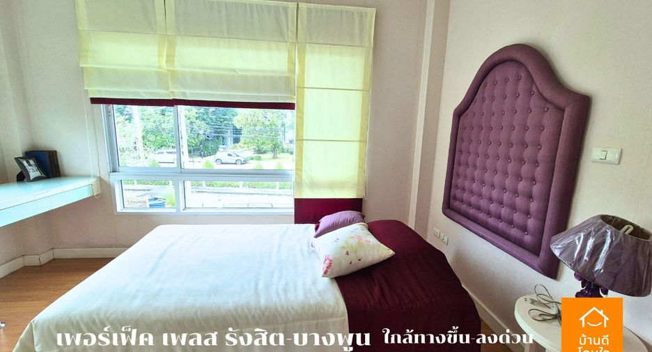 For sale 3 bedrooms house in Mueang Pathum Thani, Pathum Thani