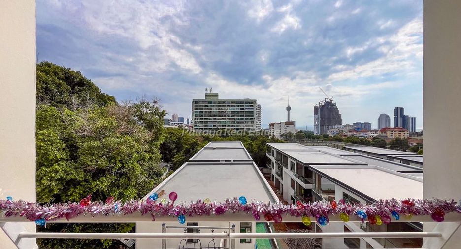 For sale studio condo in Bang Lamung, Chonburi
