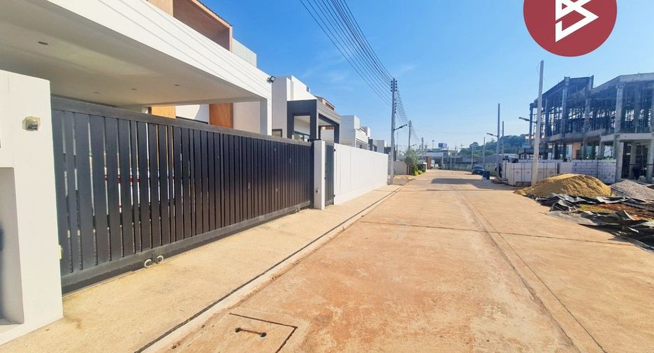 For sale 3 bedrooms house in Mueang Ratchaburi, Ratchaburi