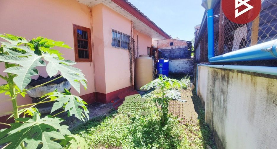 For sale 2 bedrooms house in Ban Phue, Udon Thani