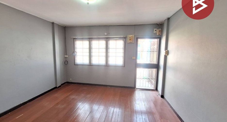 For sale 2 bedrooms townhouse in Sai Mai, Bangkok