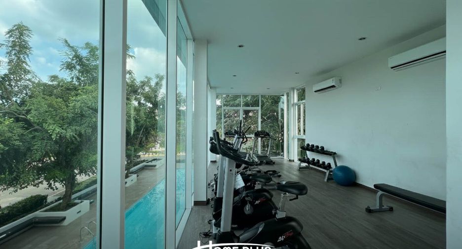 Casa adosada en venta de 3 habitaciones en Sam Phran, Nakhon Pathom