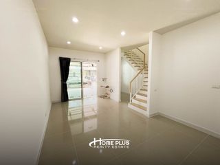 For sale 3 bedrooms townhouse in Sam Phran, Nakhon Pathom