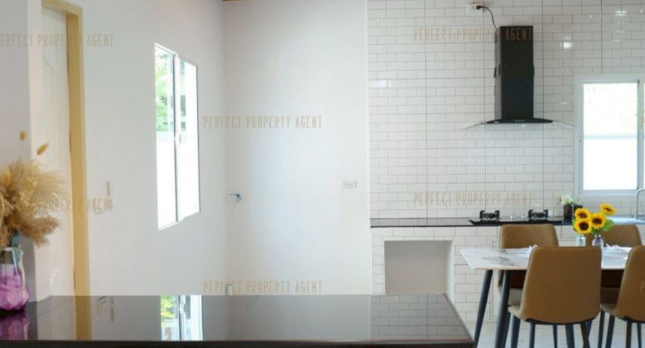 Casa en venta de 4 habitaciones en Nong Chok, Bangkok