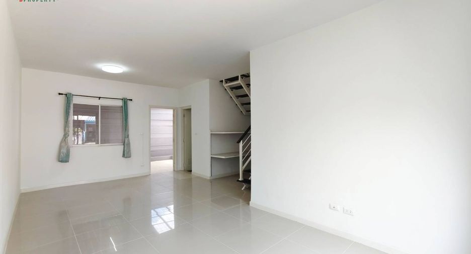 出售 3 卧室 联排别墅 在 Mueang Samut Prakan, Samut Prakan