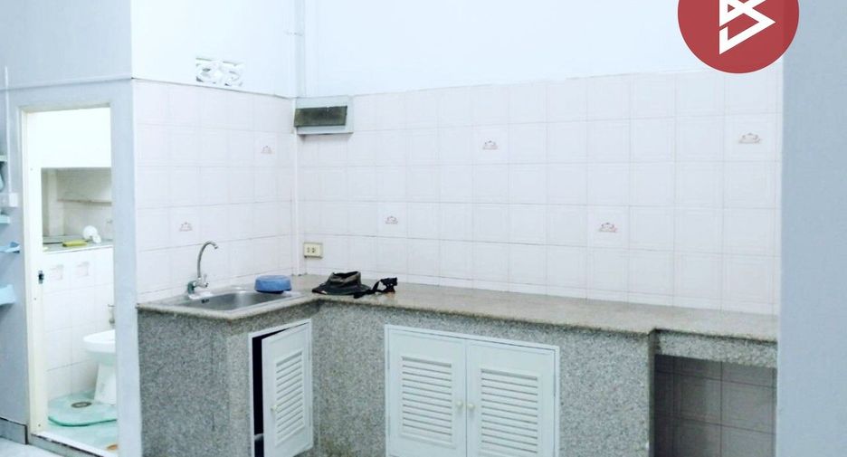 Продажа 3 спальни торговое помещение в Pak Kret, Нонтабури