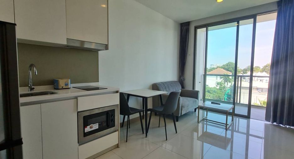 Wohnung zur Miete mit 1 Zimmer in Bang Lamung, Chonburi