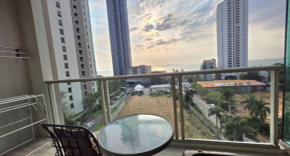 Condo en alquiler de 2 habitaciones en Bang Lamung, Chonburi