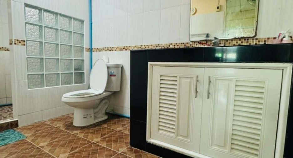 Продажа 3 спальни таунхаус в Пращет, Бангкок