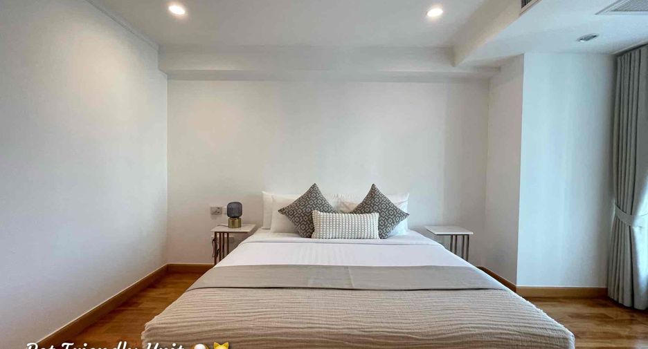 Apartamento en alquiler de 3 habitaciones en Khlong Toei, Bangkok