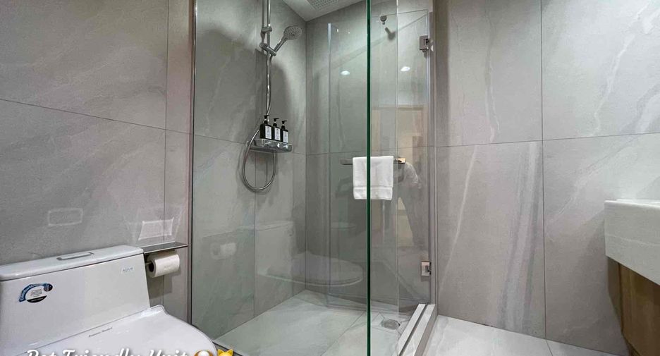 Apartamento en alquiler de 3 habitaciones en Khlong Toei, Bangkok