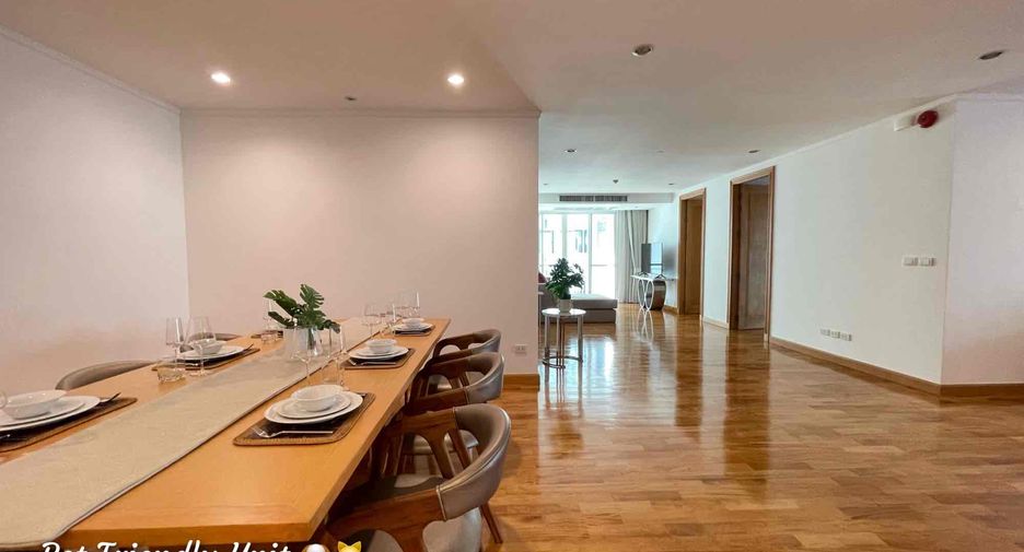 Apartamento en alquiler de 3 habitaciones en Khlong Toei, Bangkok