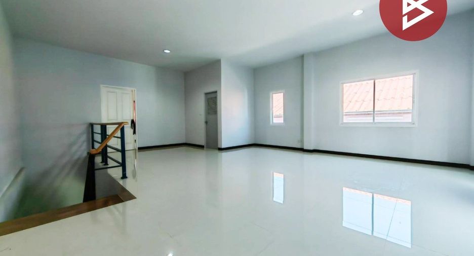 À vendre 2 chambres maison de ville à Nong Chok, Bangkok