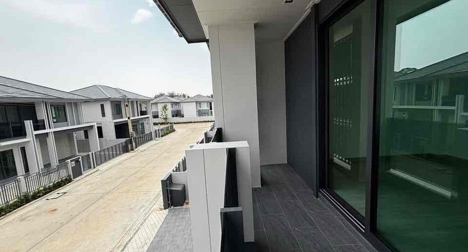 Haus zum Kauf mit 4 Zimmer in Bang Lamung, Chonburi