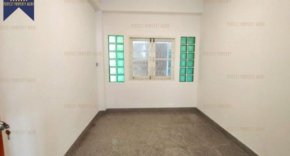 For sale 5 bedrooms house in Min Buri, Bangkok